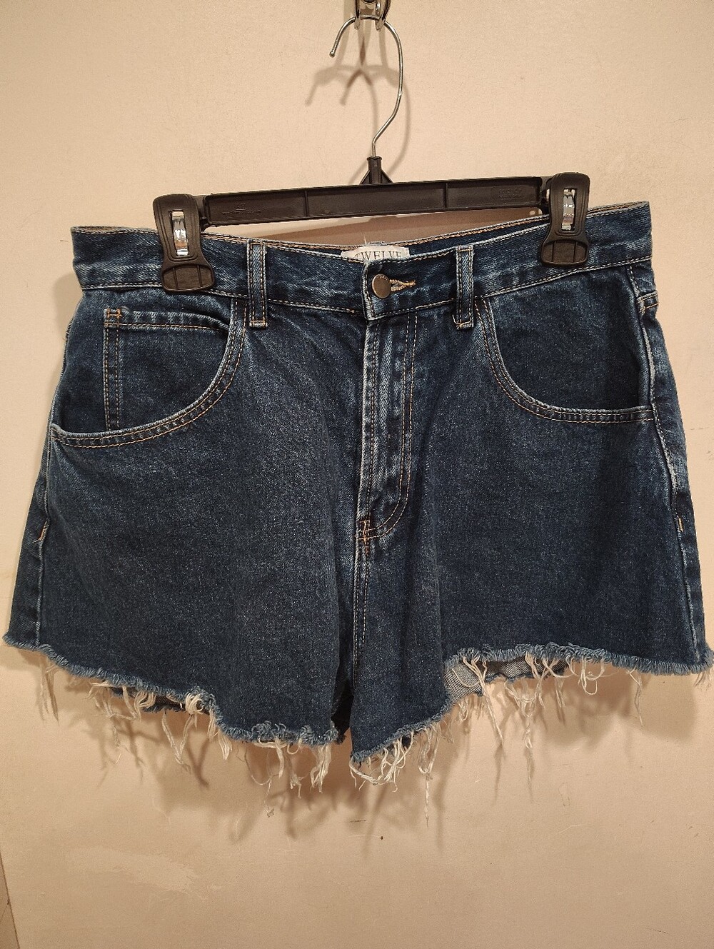 Twelve By On Twelfth Women's Cut Off Dark Jean Denim Shorts Sz 28 Casual Summer - Picture 2 of 7